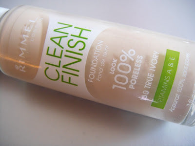 Sexy Sparkles Rimmel London Clean Finish Foundation 120 Ivory , 1 fl oz