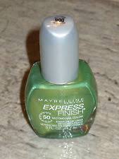 Sexy Sparkles Maybelline New York Express Finish 50 Second Nail Color, 900  Go Go Green