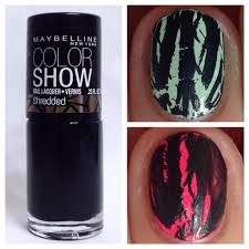 Sexy Sparkles Maybelline Color Show Nail Lacquer - 60 Carbon Frost
