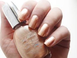 Sexy Sparkles Sally Hansen Maximum Growth 07  Profound Pink