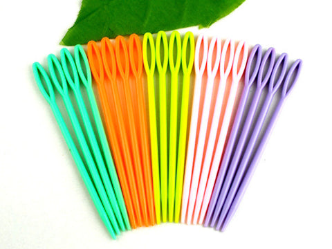 Sexy Sparkles 20 Pcs 2 3/4inch  Multicolor Plastic Sewing Needles