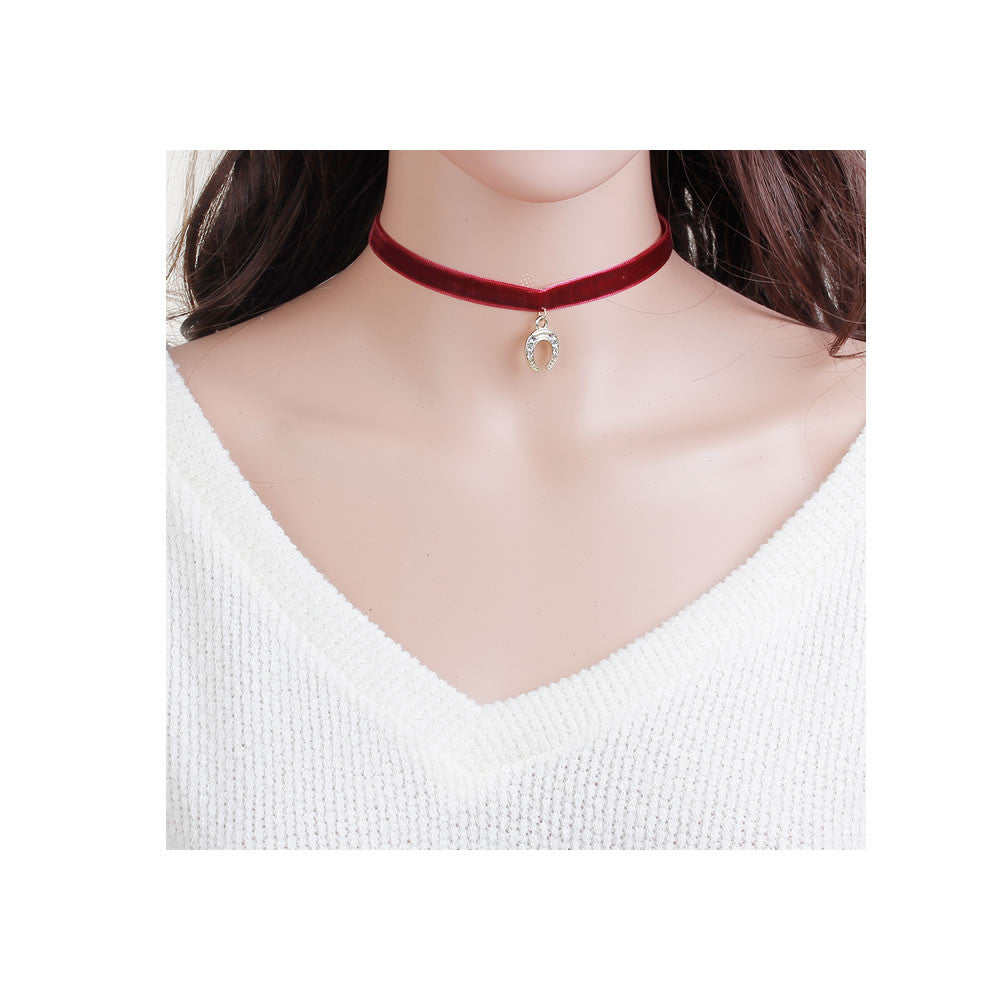 Buy Pearl Red Floral Choker Necklace Set Online - Sukkhi - Sukkhi.com