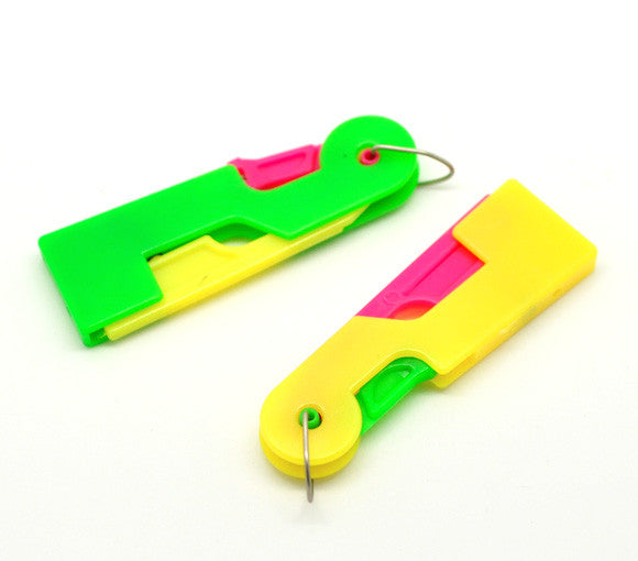 One Automatic Practical Plastic Needle Threaders 2-5/8"x7/8" - Sexy Sparkles Fashion Jewelry - 1