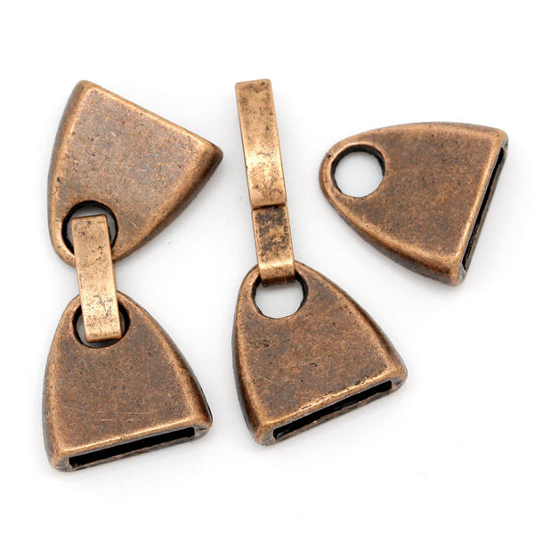 Sexy Sparkles 2 Set of Hook Clasps Triangle Antique Copper 28mm