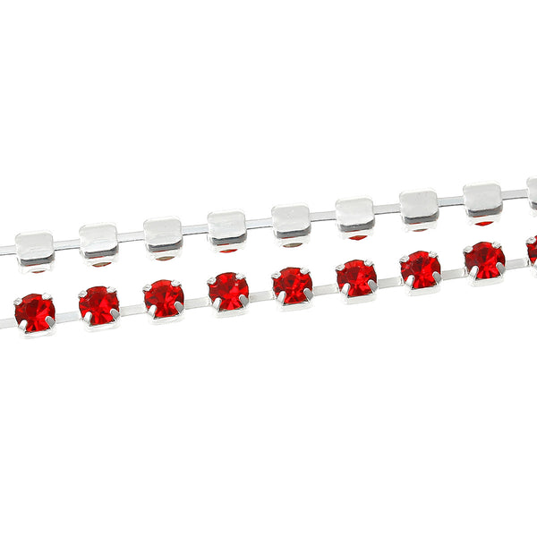 Sexy Sparkles 3 Feet Trims Close Cup Chain Silver Tone Square Rhinestone 2mm(1/8inch ) (Red)
