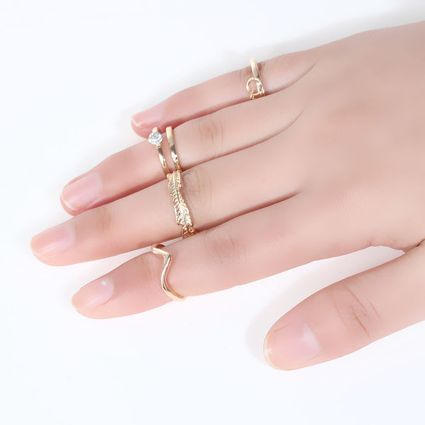 Sexy Sparkles Nonadjustable Women's Band Knuckle Midi Rings Gold Tone Leaf Pattern Clear Rhinestone